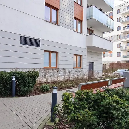 Metro Modern Warsaw Apartments Exterior photo